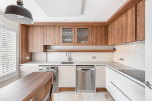 Photo 13- click for photo gallery